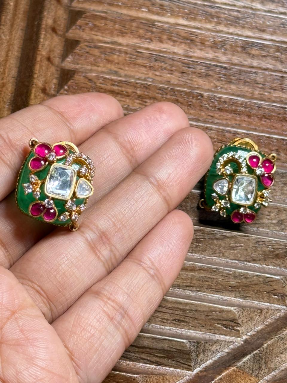 Bethal earrings